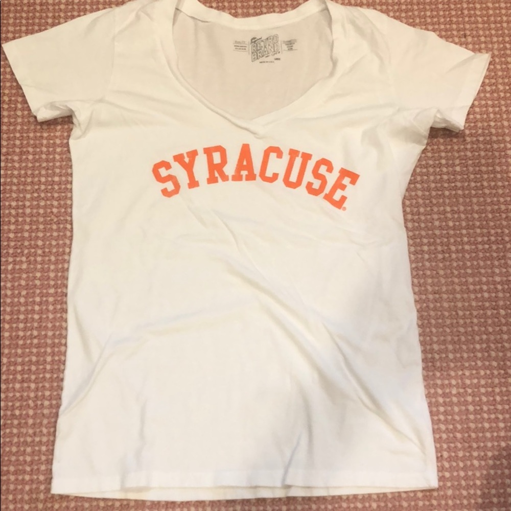 Syracuse University t shirt